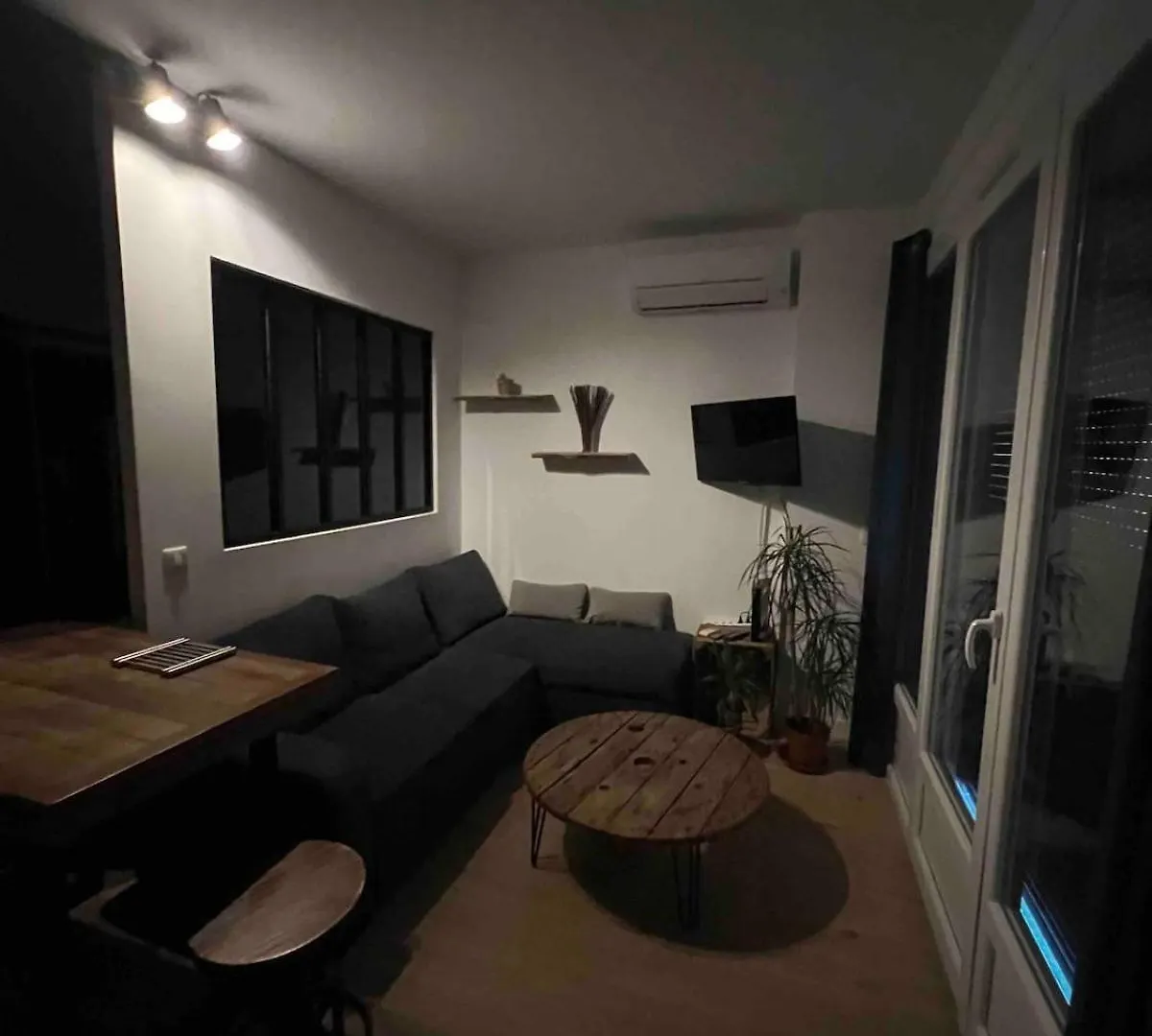 Flc - Charming Studio Parking - 4 Guests Marseilles